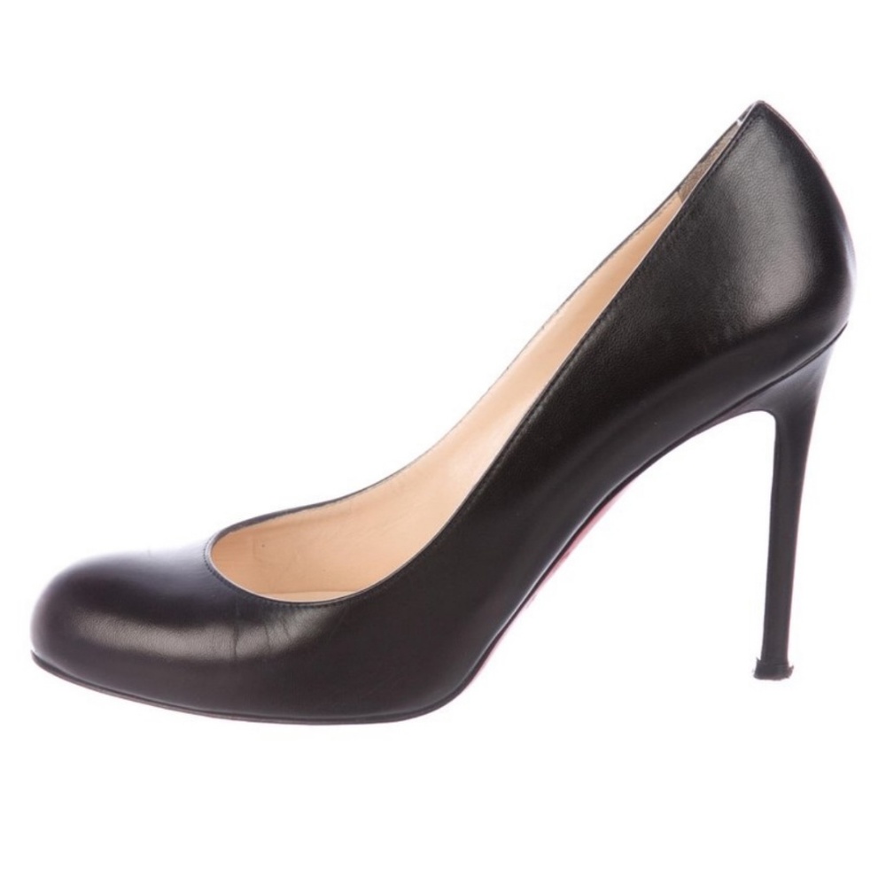 Christian Louboutin Black Leather Pumps 38.5